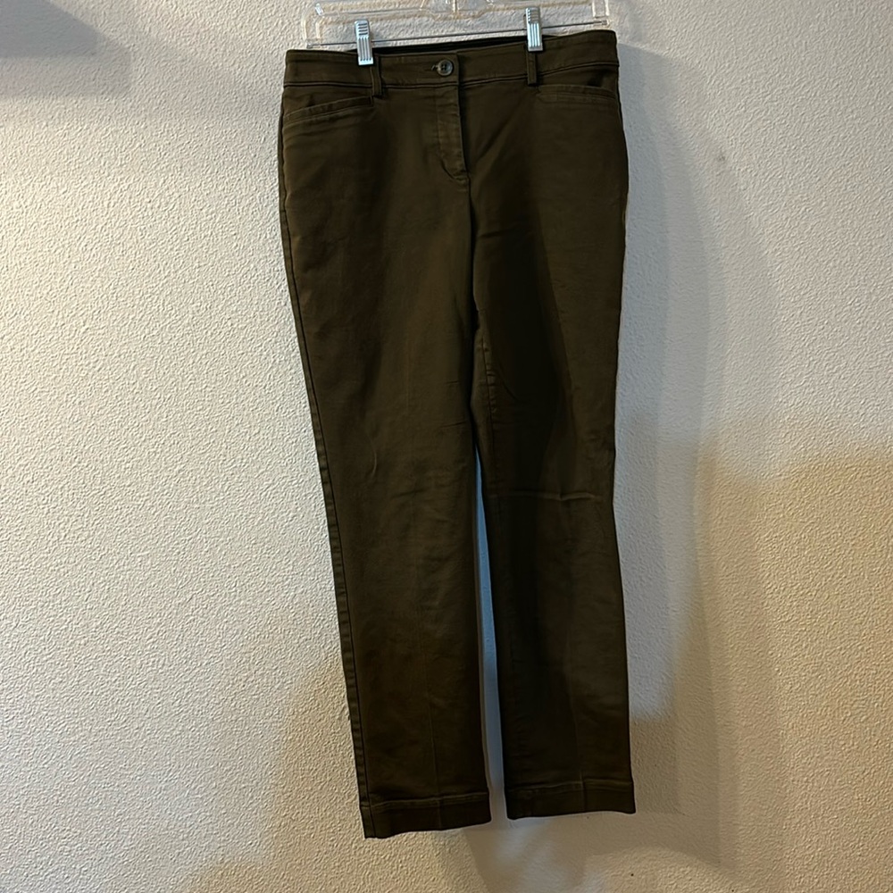 Express straight mid rise pants size 8R